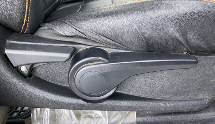 2017 Tata TIGOR XZ 1.2 REVOTRON OPT, Petrol, Manual, 21,571 km, Driver Side Adjustment Panel