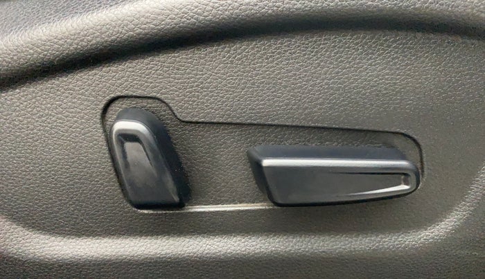 2021 KIA SELTOS X LINE 1.4 PETROL DCT, Petrol, Automatic, 50,082 km, Driver Side Adjustment Panel