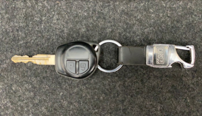 2012 Maruti Swift VXI, Petrol, Manual, 64,557 km, Key Close Up