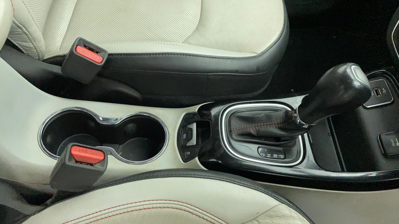 2018 Jeep Compass LIMITED 1.4 PETROL AT, Petrol, Automatic, 77,892 km, Gear Lever