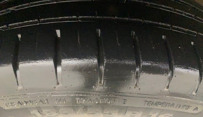 2023 Maruti Baleno ZETA PETROL 1.2, Petrol, Manual, 29,137 km, Right Front Tyre Tread