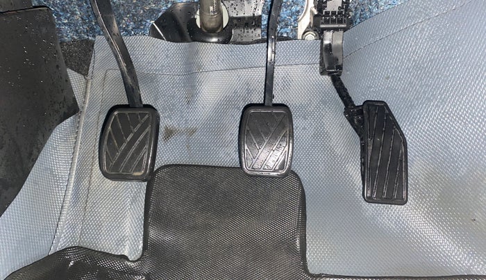 2023 Maruti Baleno ZETA PETROL 1.2, Petrol, Manual, 29,137 km, Pedals