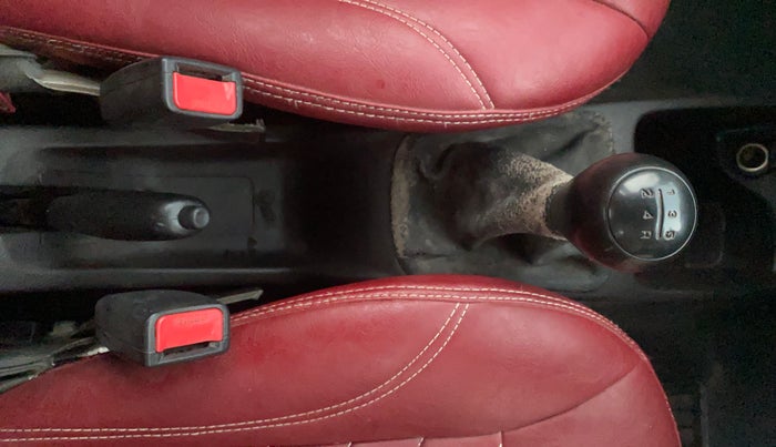 2013 Hyundai Eon SPORTZ, Petrol, Manual, 69,364 km, Gear Lever