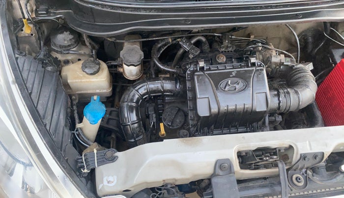 2013 Hyundai Eon SPORTZ, Petrol, Manual, 69,364 km, Engine View - Right