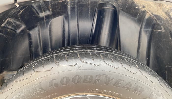 2023 Maruti FRONX ZETA 1.0L TURBO 6 AT, Petrol, Automatic, 29,820 km, Left Rear Tyre Tread