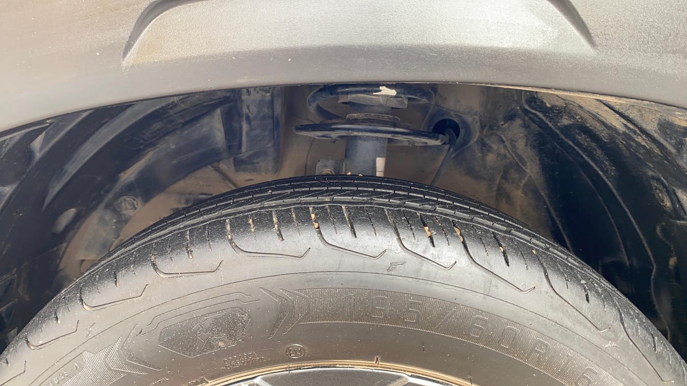 2023 Maruti FRONX ZETA 1.0L TURBO 6 AT, Petrol, Automatic, 29,820 km, Left Front Tyre Tread