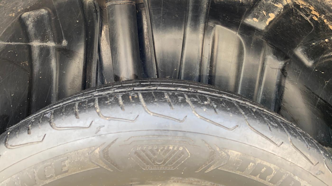 2023 Maruti FRONX ZETA 1.0L TURBO 6 AT, Petrol, Automatic, 29,820 km, Right Rear Tyre Tread
