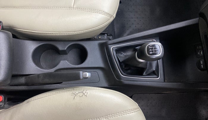 2015 Hyundai Elite i20 ASTA 1.2, Petrol, Manual, 78,176 km, Gear Lever