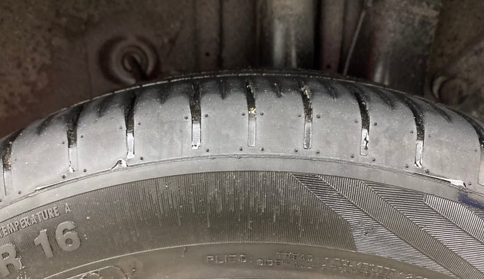 2015 Hyundai Elite i20 ASTA 1.2, Petrol, Manual, 78,176 km, Left Rear Tyre Tread