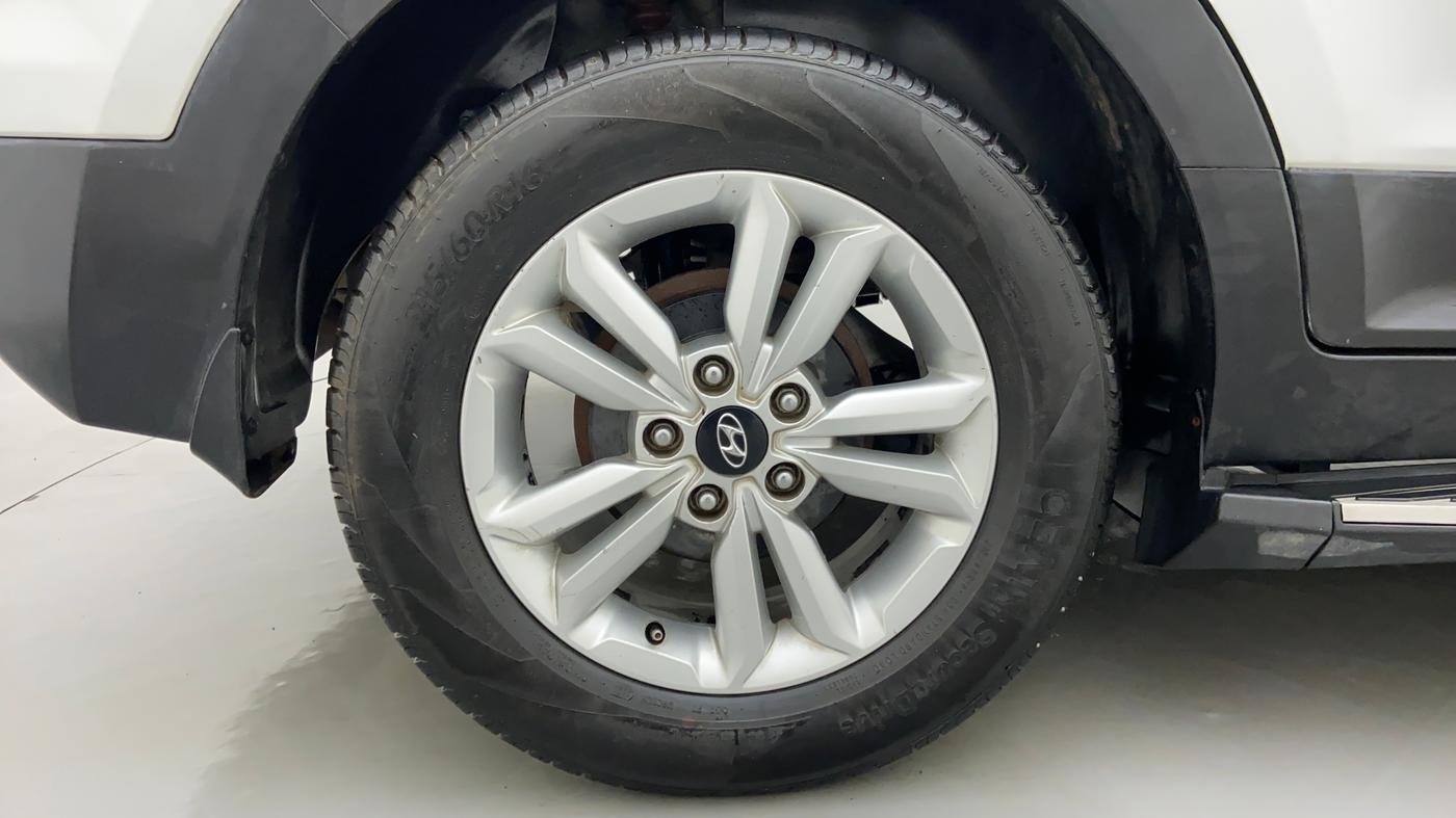 2016 Hyundai Creta 1.6 SX CRDI, Diesel, Manual, 1,99,598 km, Right Rear Wheel