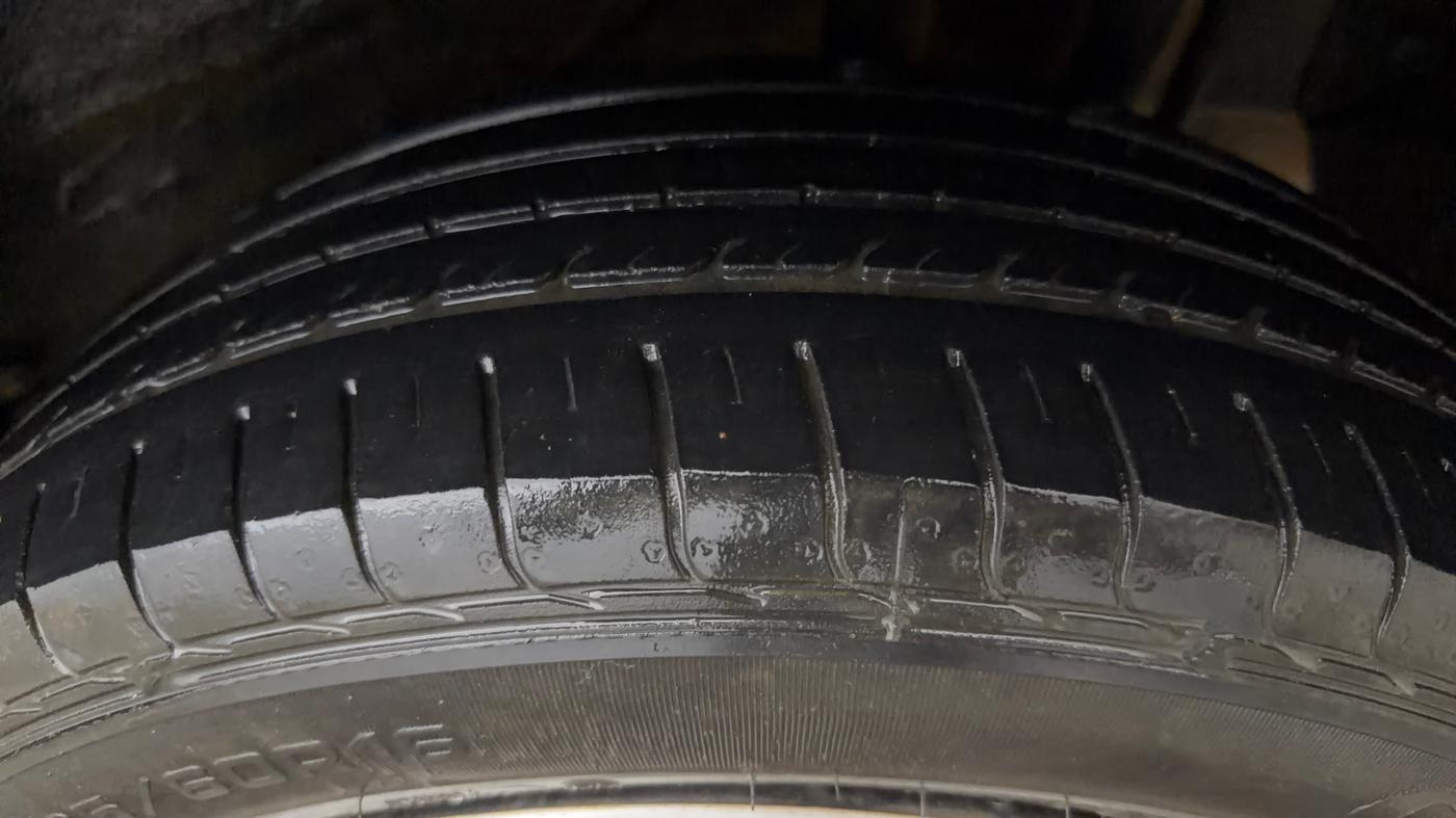 2019 Tata NEXON XZ PETROL, Petrol, Manual, 43,020 km, Left Rear Tyre Tread