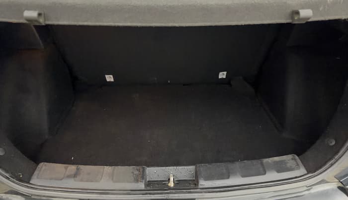 2019 Tata NEXON XZ PETROL, Petrol, Manual, 43,020 km, Boot Inside