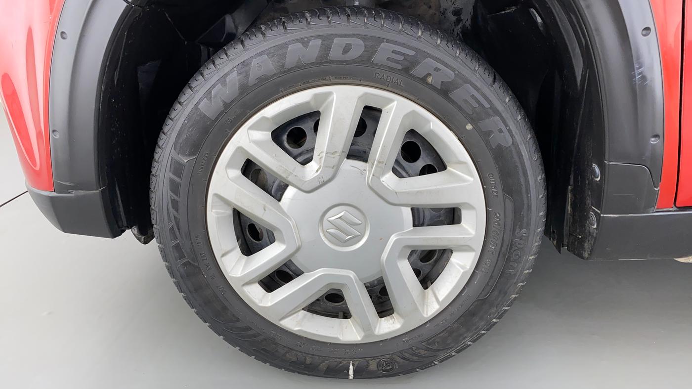 2016 Maruti Vitara Brezza VDI OPT, Diesel, Manual, 62,914 km, Left Front Wheel