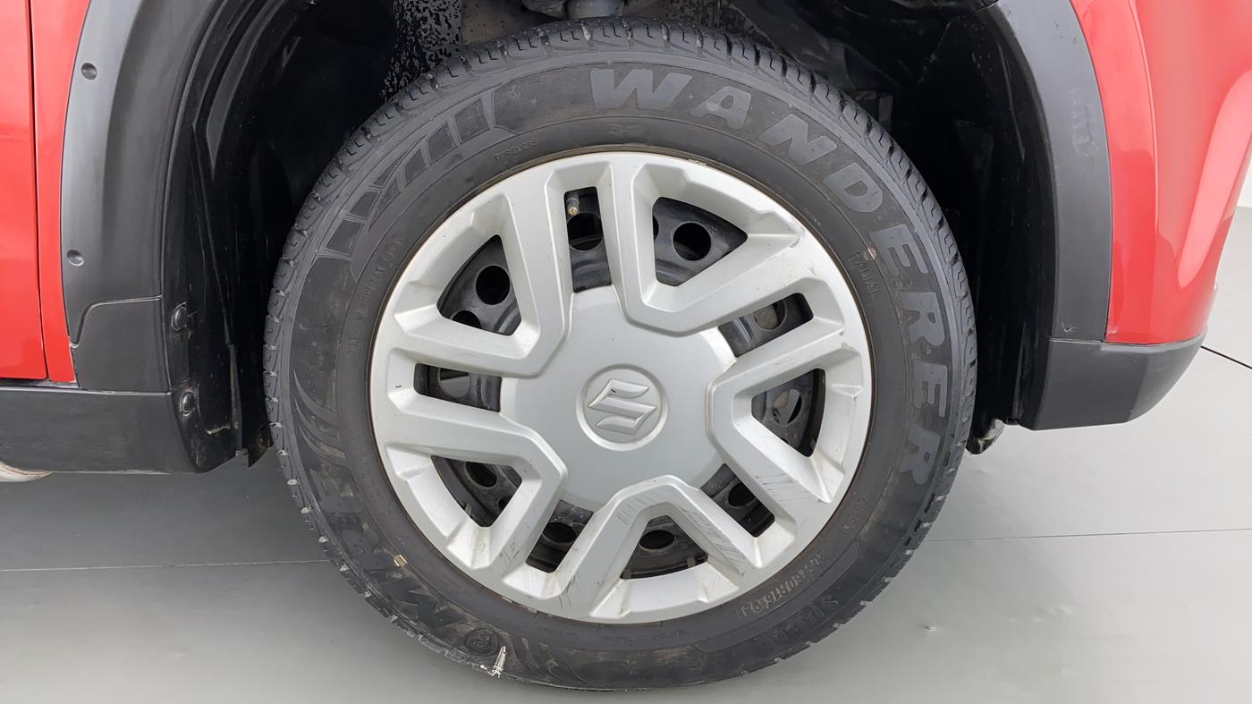 2016 Maruti Vitara Brezza VDI OPT, Diesel, Manual, 62,914 km, Right Front Wheel