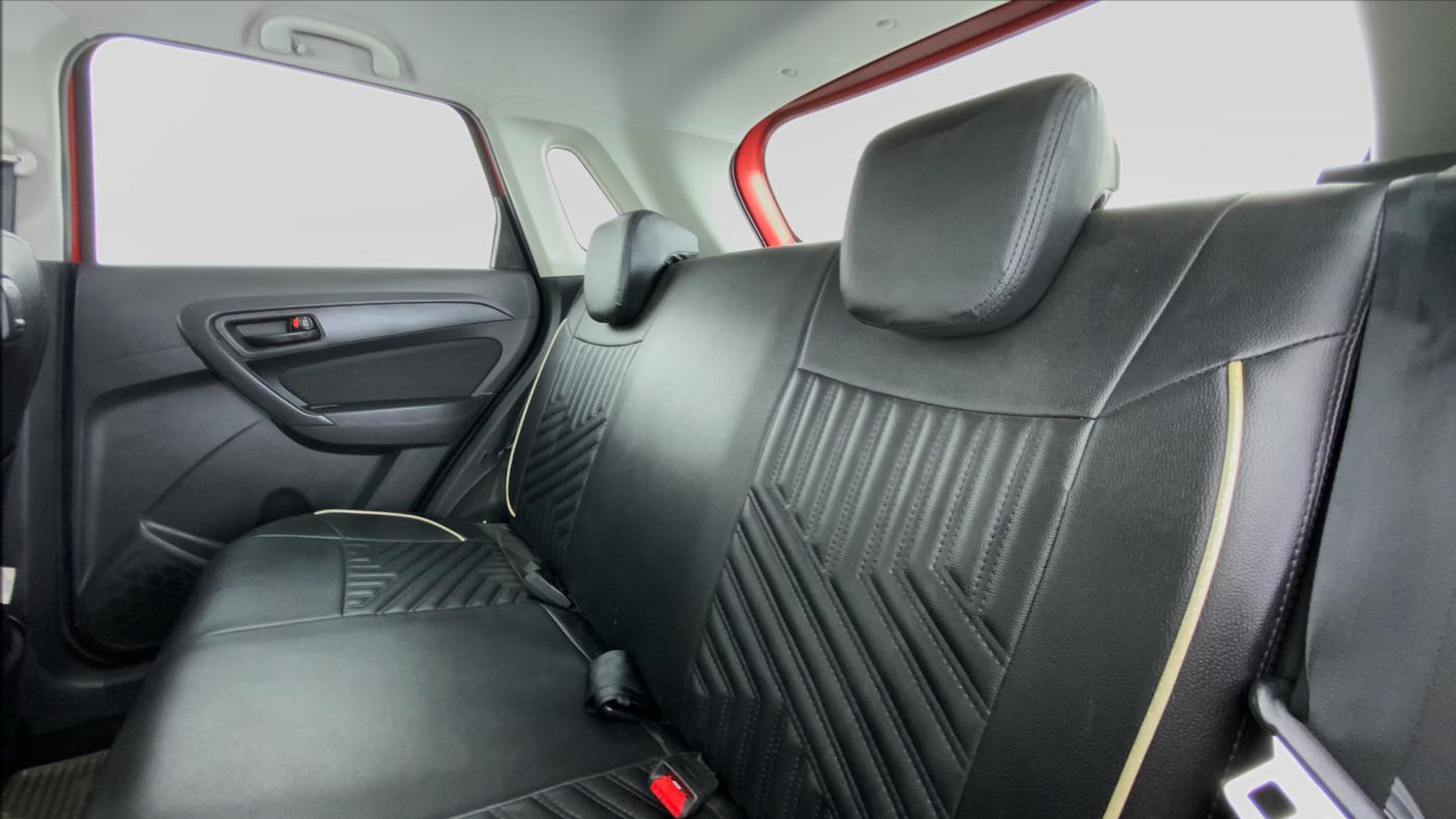 2016 Maruti Vitara Brezza VDI OPT, Diesel, Manual, 62,914 km, Right Side Rear Door Cabin