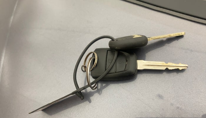 2018 Hyundai Grand i10 SPORTZ 1.2 KAPPA VTVT, Petrol, Manual, 65,864 km, Key Close Up