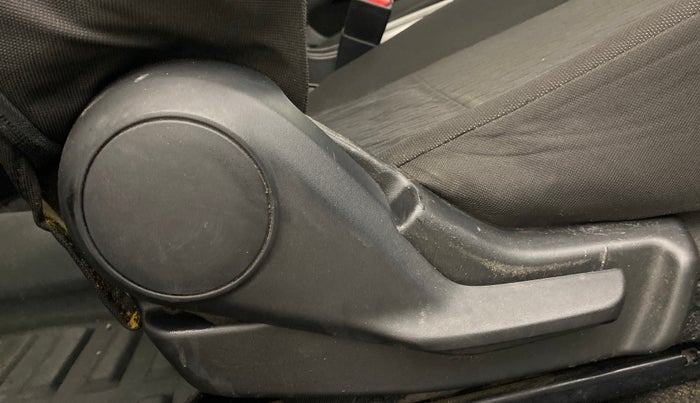 2016 Maruti Baleno DELTA PETROL 1.2, Petrol, Manual, 71,660 km, Driver Side Adjustment Panel