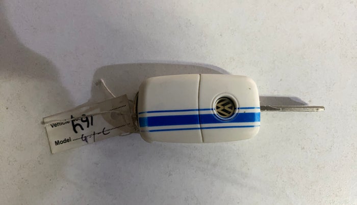 2014 Volkswagen Polo HIGHLINE1.2L, Petrol, Manual, 29,366 km, Key Close Up