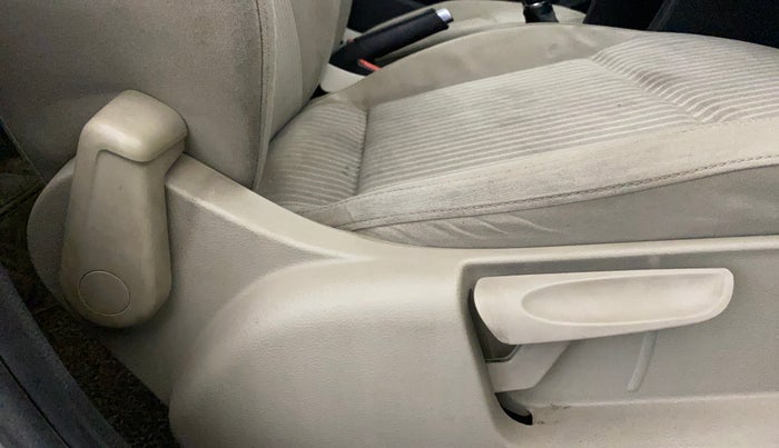 2014 Volkswagen Polo HIGHLINE1.2L, Petrol, Manual, 29,366 km, Driver Side Adjustment Panel