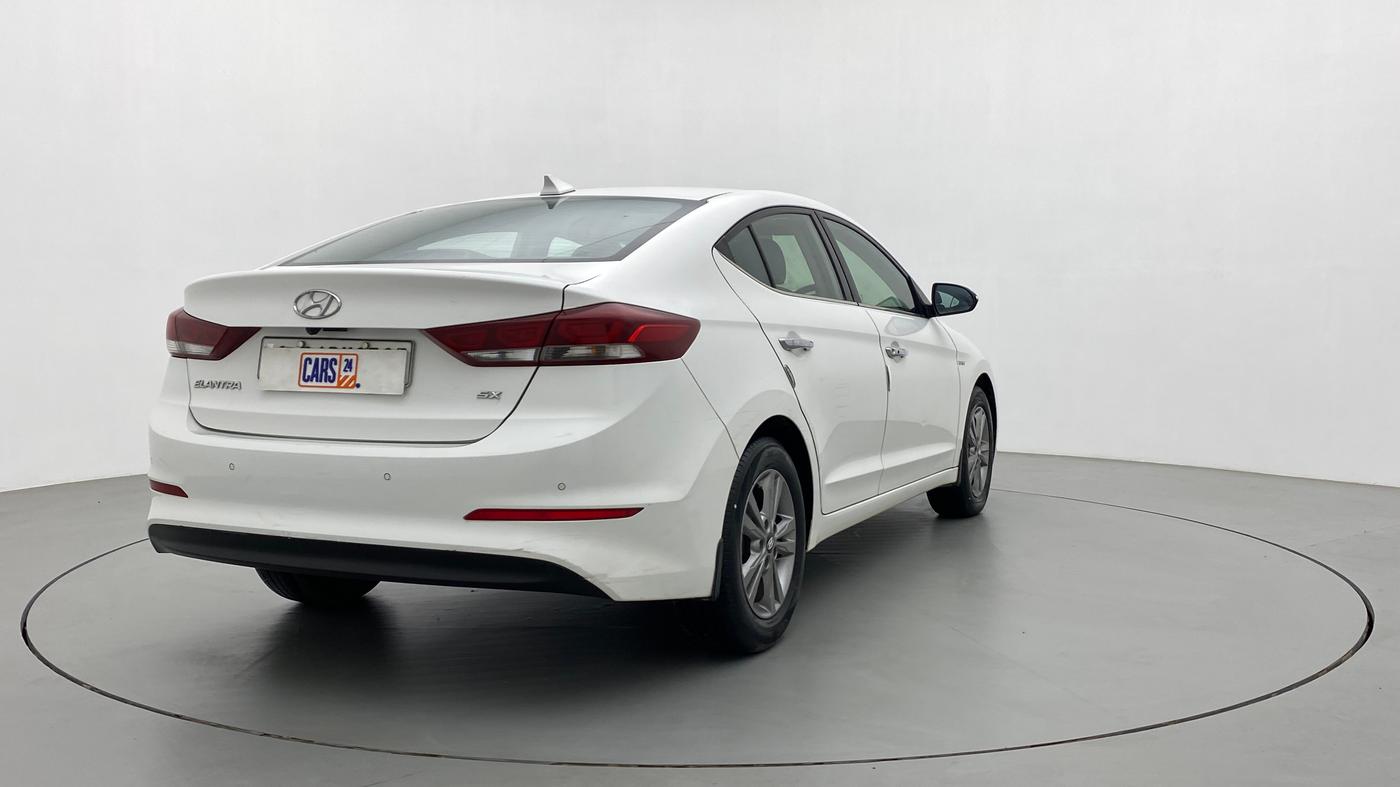 2017 Hyundai New Elantra 2.0 SX(O) AT PETROL, Petrol, Automatic, 69,854 km, Right Back Diagonal