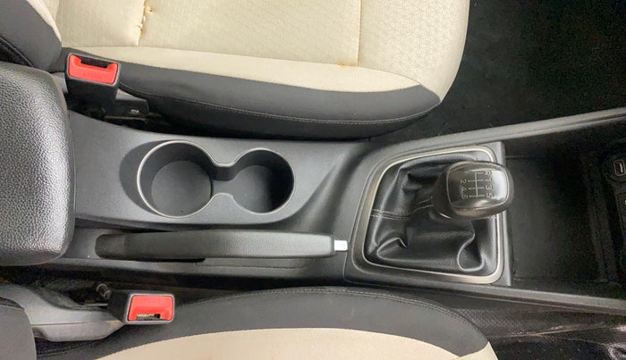 2018 Hyundai Verna 1.6 VTVT SX, Petrol, Manual, 95,503 km, Gear Lever