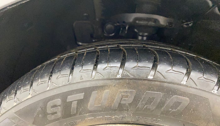2018 Hyundai Verna 1.6 VTVT SX, Petrol, Manual, 95,503 km, Left Front Tyre Tread