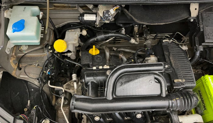 2019 Renault Kwid RXT 1.0 AMT (O), Petrol, Automatic, 38,432 km, Engine View - Right