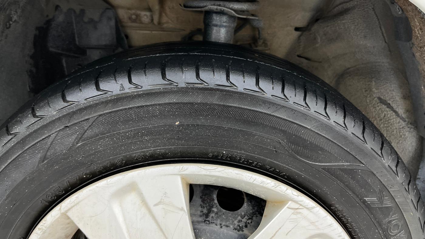 2015 Renault Pulse RXL PETROL, Petrol, Manual, 44,515 km, Left Front Tyre Tread