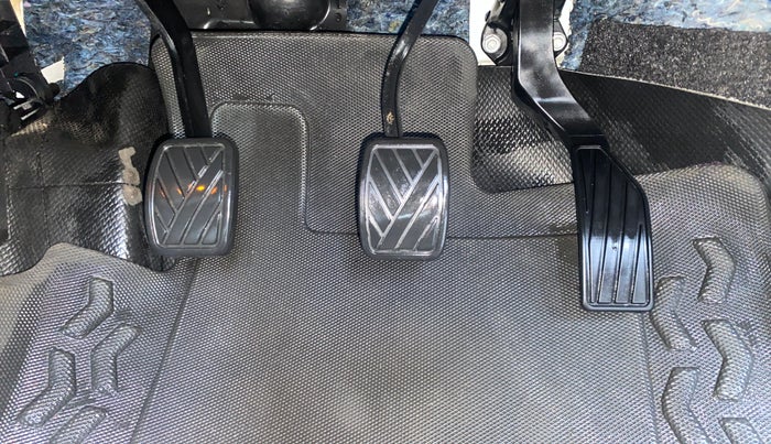 2022 Maruti Vitara Brezza ZXI, Petrol, Manual, 26,637 km, Pedals