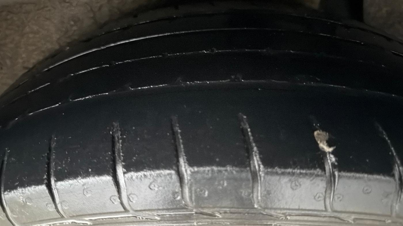 2017 Hyundai Creta SX PLUS AT 1.6 PETROL, Petrol, Automatic, 71,046 km, Left Rear Tyre Tread