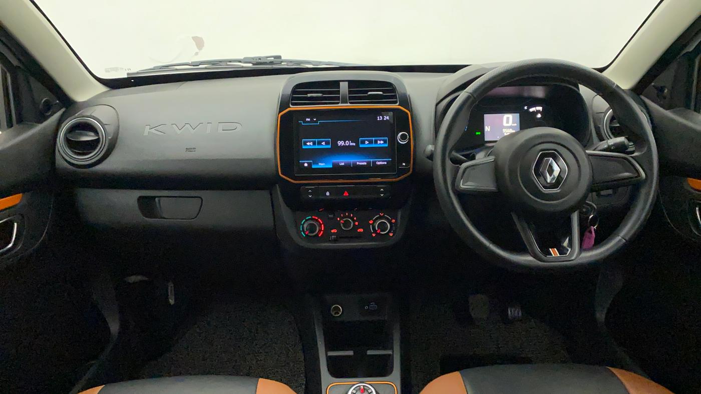 2021 Renault Kwid CLIMBER 1.0 AMT (O), Petrol, Automatic, 9,568 km, Dashboard