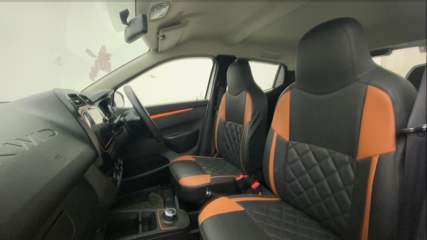 2021 Renault Kwid CLIMBER 1.0 AMT (O), Petrol, Automatic, 9,568 km, Right Side Front Door Cabin