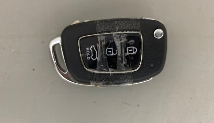2019 Hyundai Elite i20 SPORTZ PLUS 1.2, Petrol, Manual, 79,054 km, Key Close Up