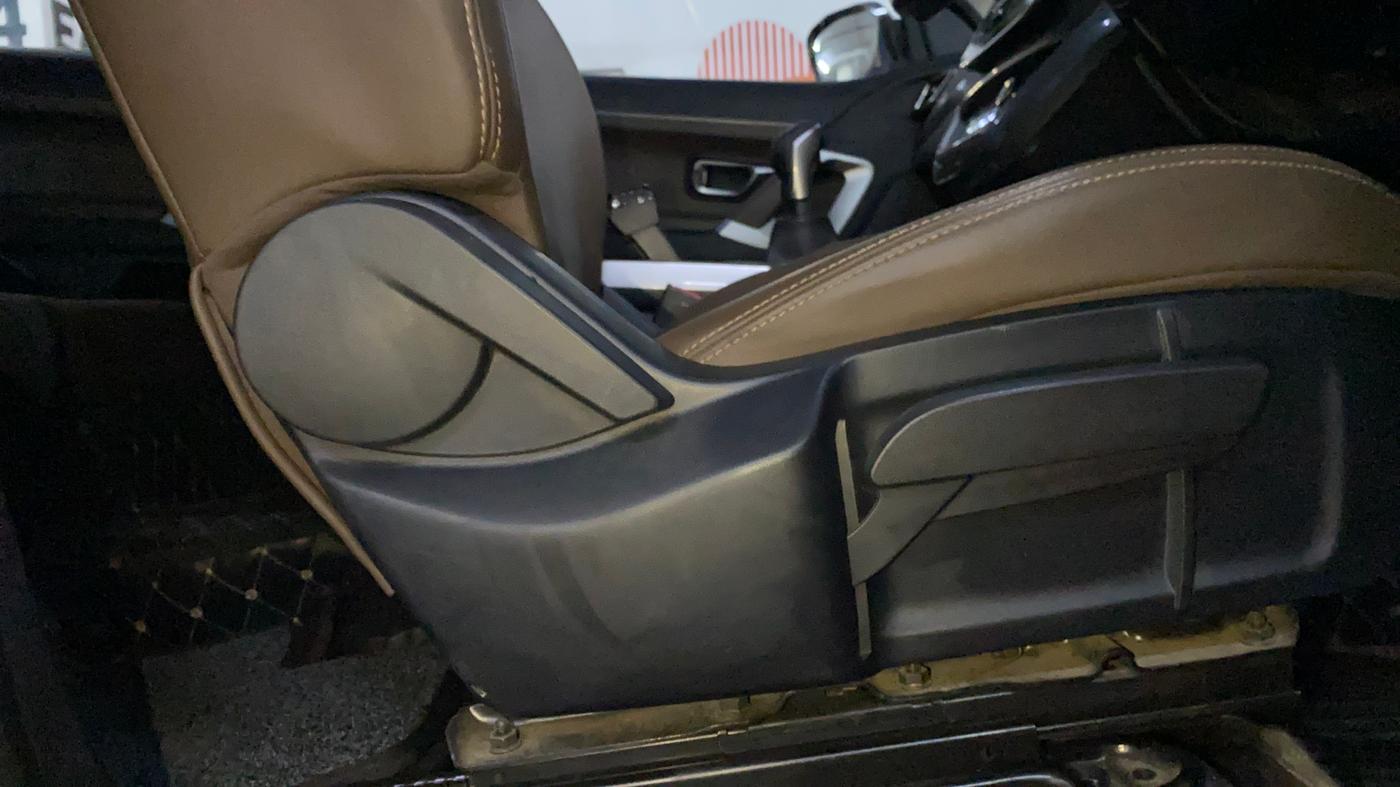 2019 Tata Harrier XZ 2.0L, Diesel, Manual, 77,632 km, Driver Side Adjustment Panel