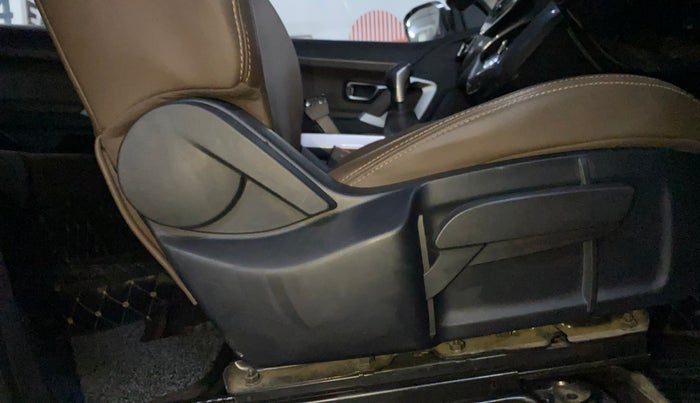 2019 Tata Harrier XZ 2.0L, Diesel, Manual, 77,632 km, Driver Side Adjustment Panel