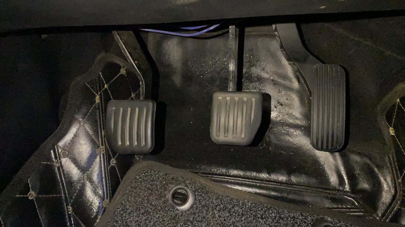 2019 Tata Harrier XZ 2.0L, Diesel, Manual, 77,632 km, Pedals