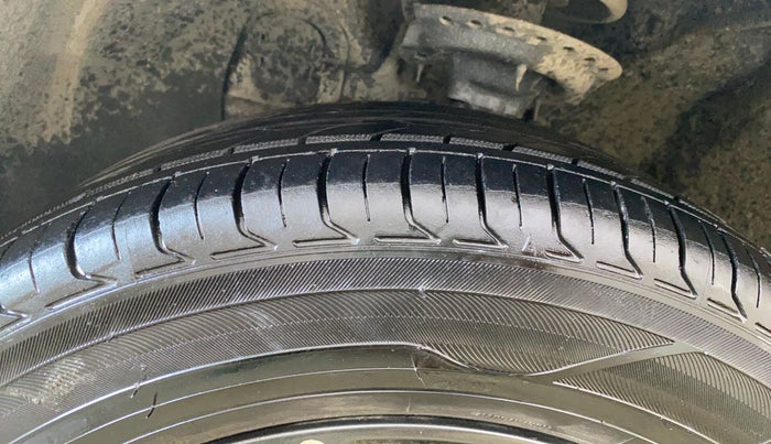 2018 Hyundai Elite i20 ASTA 1.2, Petrol, Manual, 47,002 km, Left Front Tyre Tread