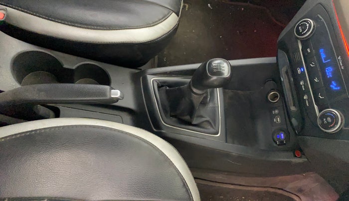 2018 Hyundai Elite i20 ASTA 1.2, Petrol, Manual, 47,002 km, Gear Lever