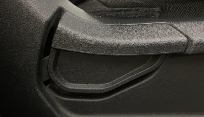 2021 Hyundai VENUE S 1.0 TURBO DCT, Petrol, Automatic, 26,149 km, Driver Side Adjustment Panel