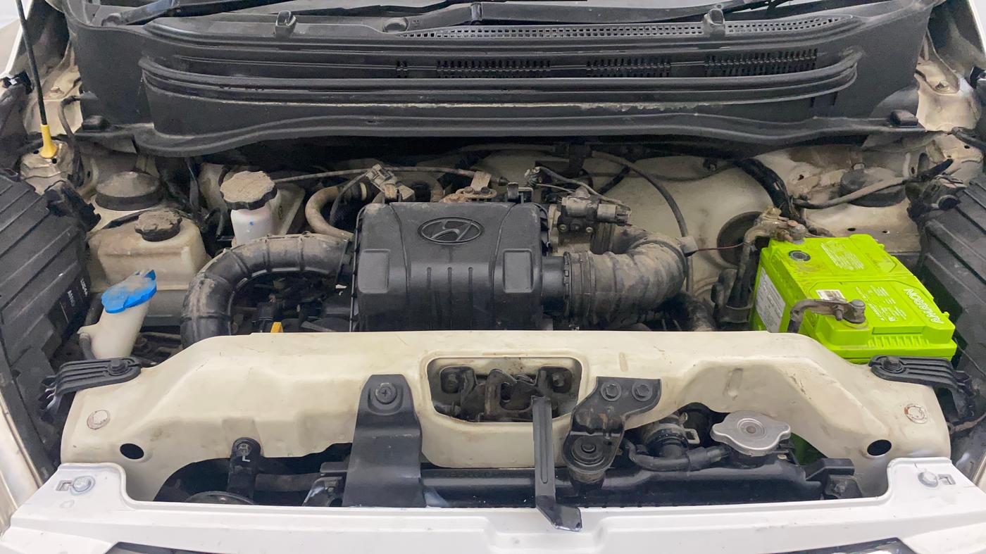 2017 Hyundai Eon ERA +, Petrol, Manual, 59,805 km, Engine View