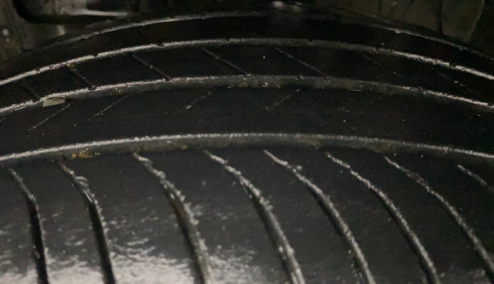 2022 Maruti Vitara Brezza VXI, Petrol, Manual, 18,676 km, Left Front Tyre Tread