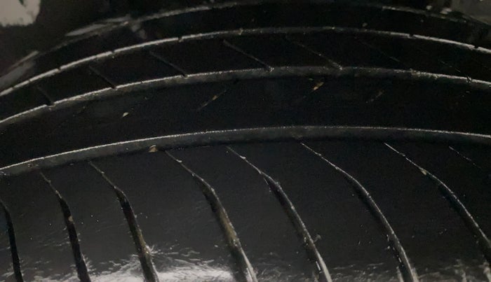 2022 Maruti Vitara Brezza VXI, Petrol, Manual, 18,676 km, Left Rear Tyre Tread