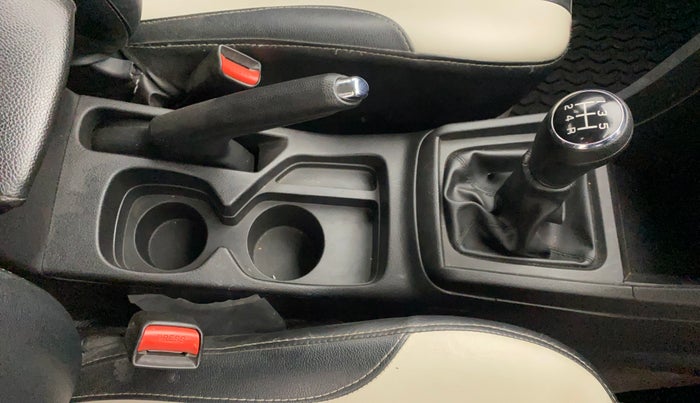 2022 Maruti Vitara Brezza VXI, Petrol, Manual, 18,676 km, Gear Lever
