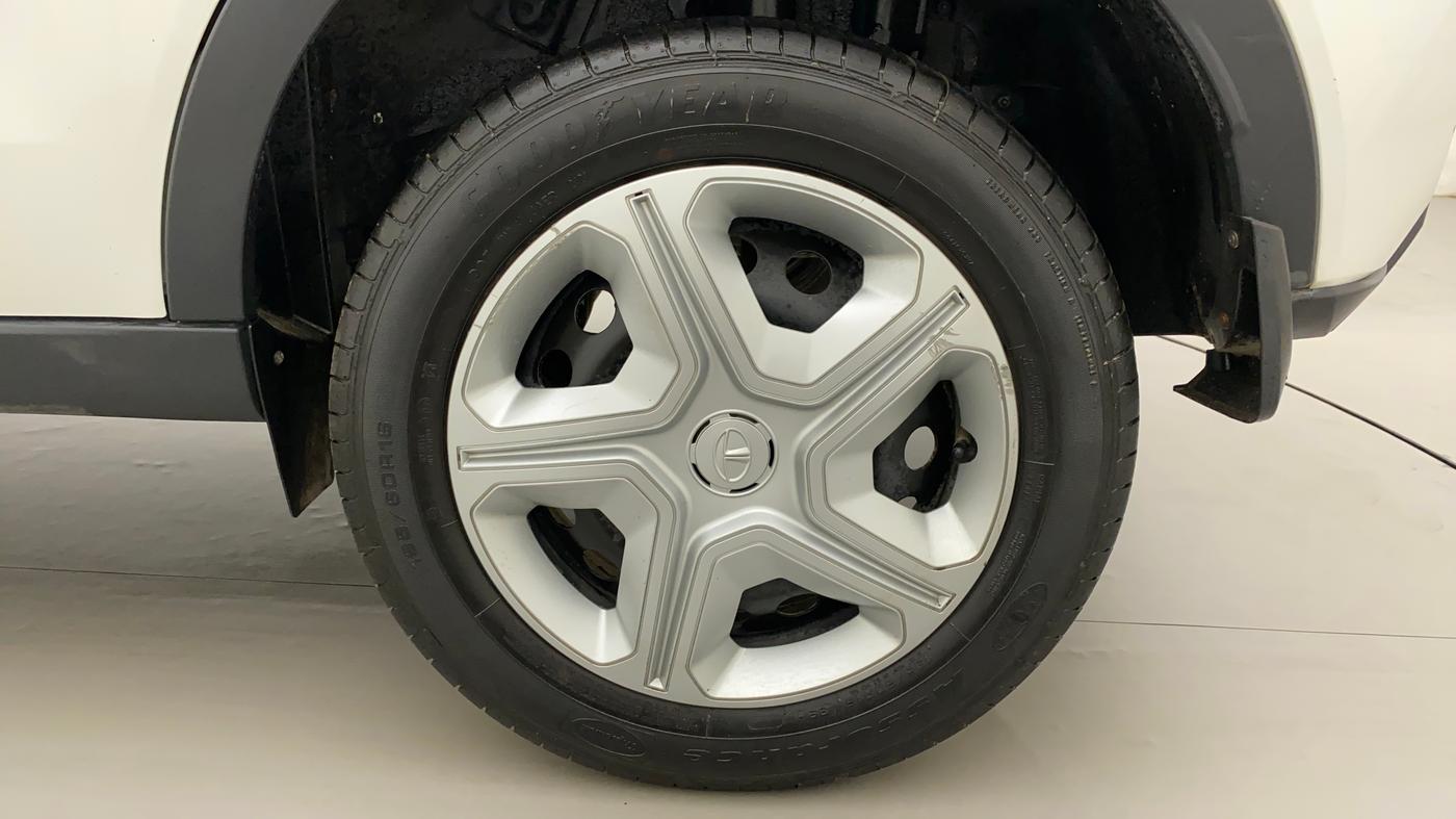 2021 Tata NEXON XZ PETROL, Petrol, Manual, 8,754 km, Left Rear Wheel