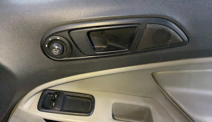 2017 Ford Ecosport AMBIENTE 1.5L PETROL, Petrol, Manual, 89,382 km, Driver Side Door Panels Control