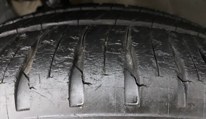 2010 Honda City 1.5L I-VTEC V MT, Petrol, Manual, 75,421 km, Left Front Tyre Tread