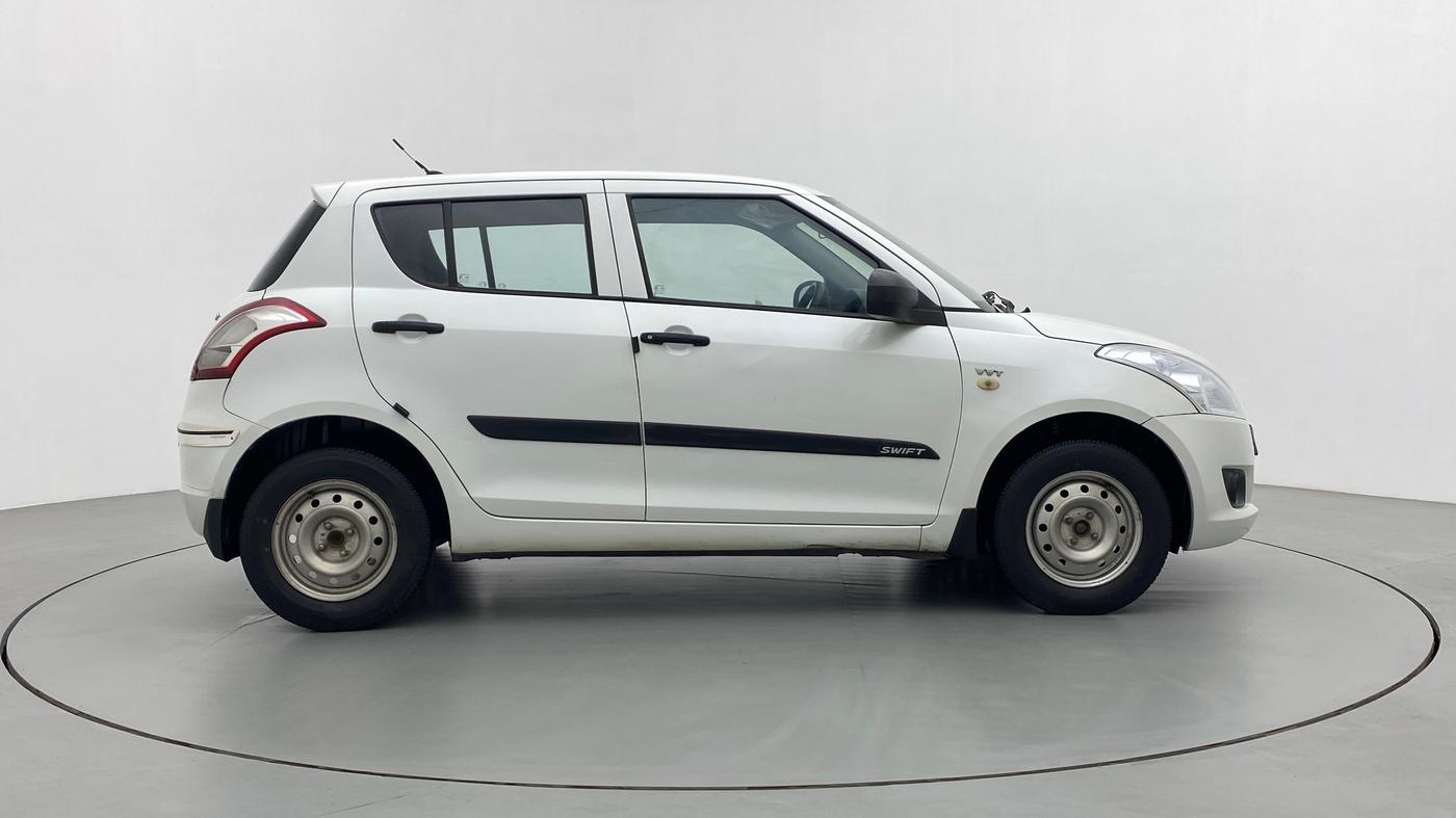 2013 Maruti Swift LXI, Petrol, Manual, 61,461 km, Right Side View