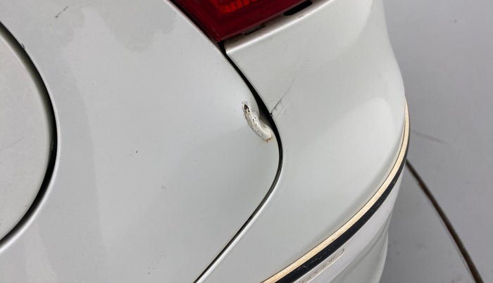 2013 Maruti Swift LXI, Petrol, Manual, 61,461 km, Left quarter panel - Slightly dented