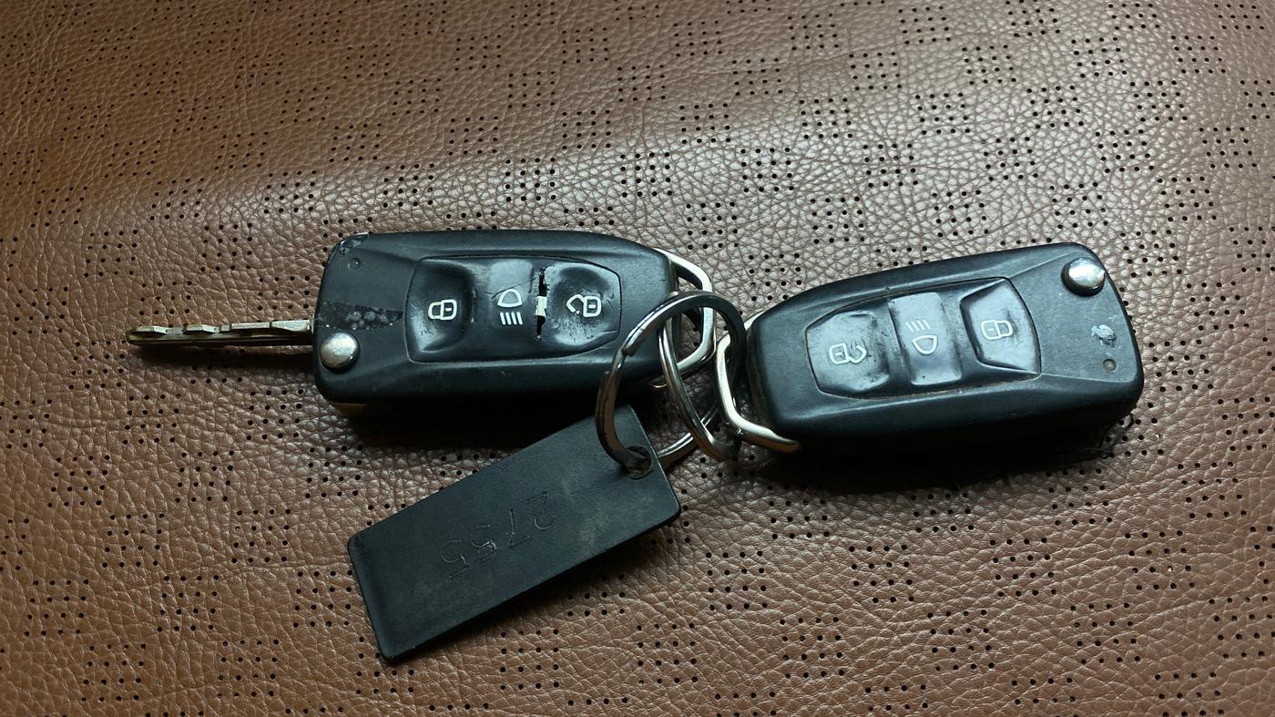2019 Tata Hexa XM PLUS 4X2 7 STR, Diesel, Manual, 1,22,595 km, Key Close Up