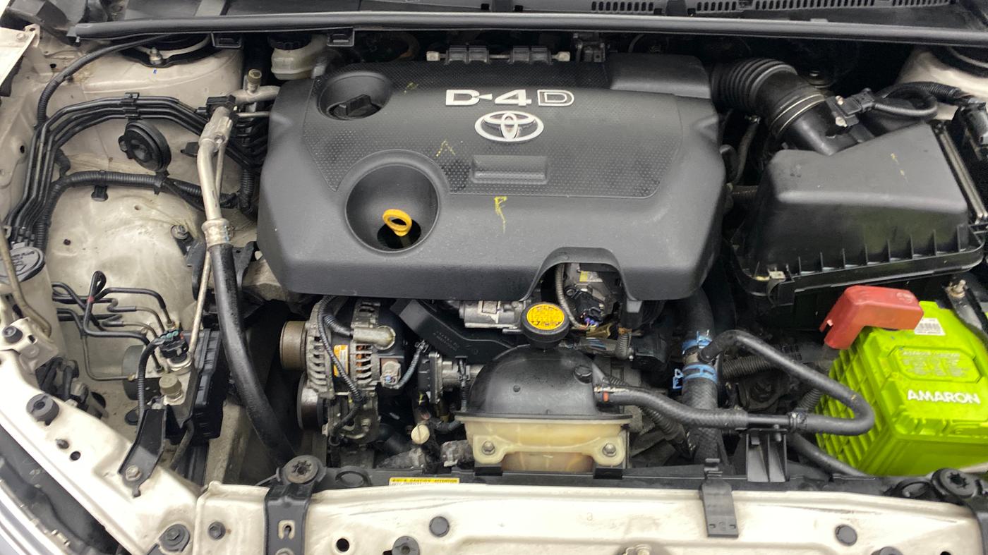 2014 Toyota Corolla Altis J DIESEL, Diesel, Manual, 85,555 km, Engine View - Right